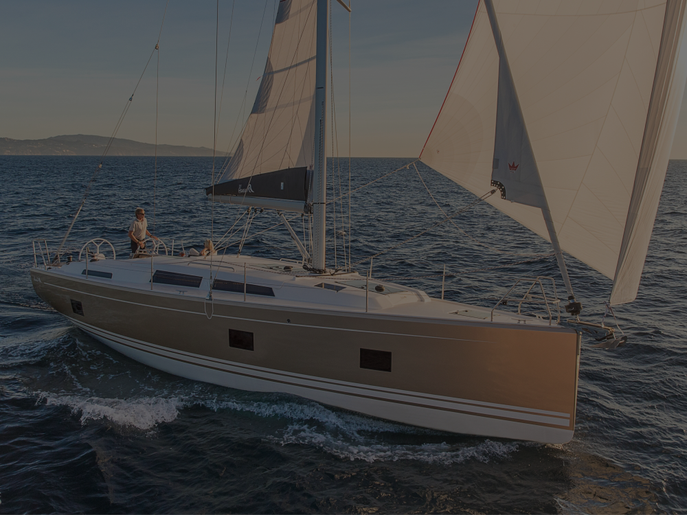 Golden Sail - Yacht Charter Madeira
